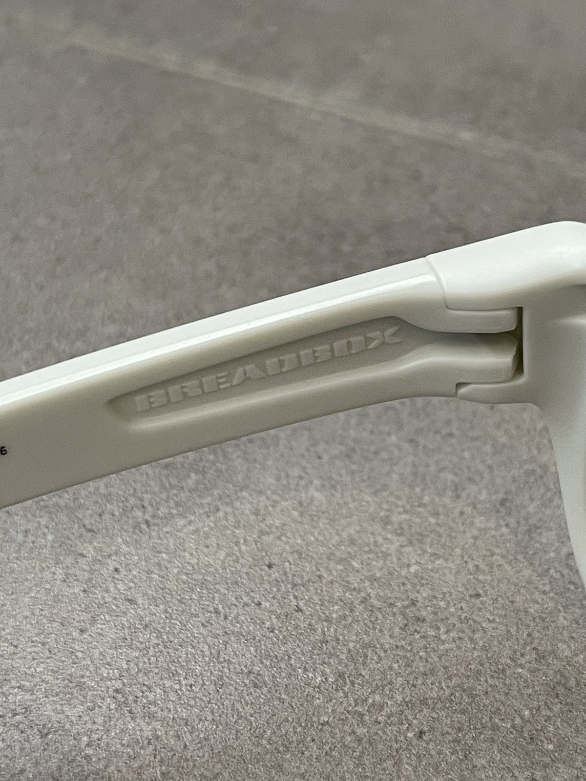 Oakley Oakley OO9199-27 "Breadbox" White Sunglasses Size ONE SIZE - 10 Thumbnail