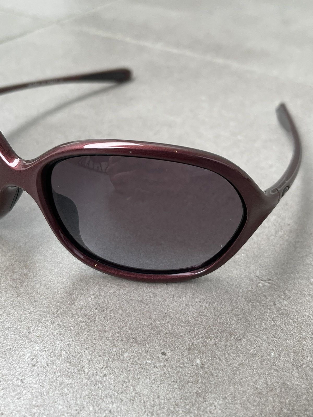 Oakley Oakley OO9176-03 "Warm Up" Cherry Sunglasses Size ONE SIZE - 1 Thumbnail
