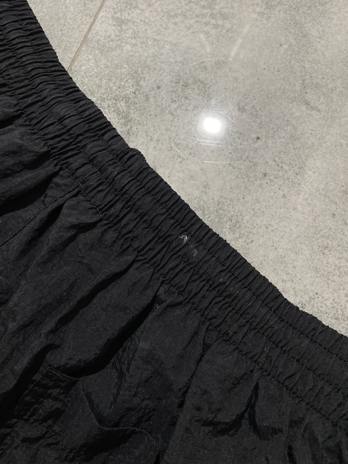 Reebok × Vintage Vintage Y2K Reebok Streetwear Nylon Shorts Size US 34 / EU 50 - 12 Thumbnail
