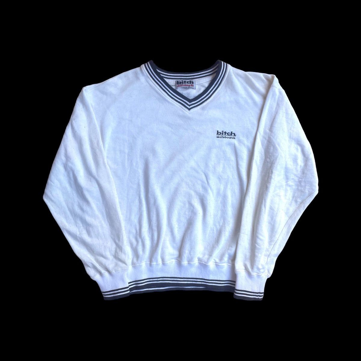 Girl Skateboards VINTAGE BITCH SKATEBOARDS EMBROIDERED SPELL OUT SWEATSHIRT Size US L / EU 52-54 / 3 - 1 Thumbnail