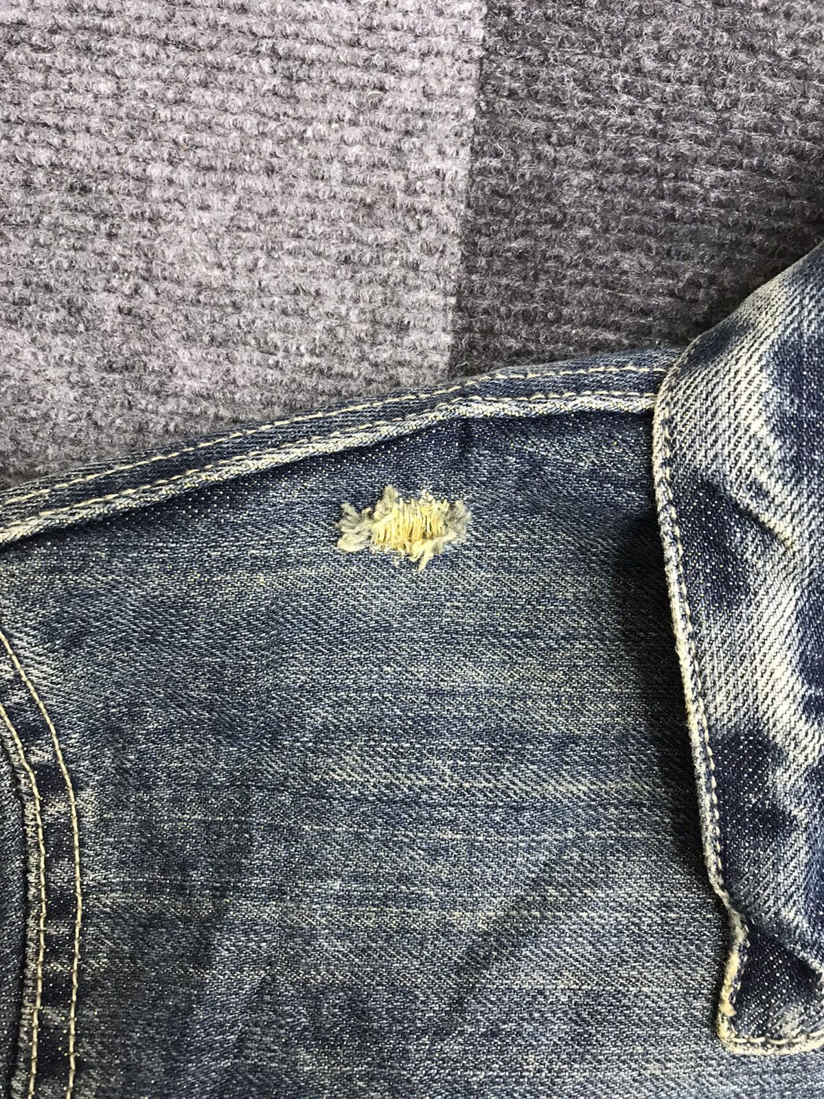 Japanese Brand POINT LOMA Japan Distressed Slim Fit Denim Jacket Size US S / EU 44-46 / 1 - 7 Thumbnail