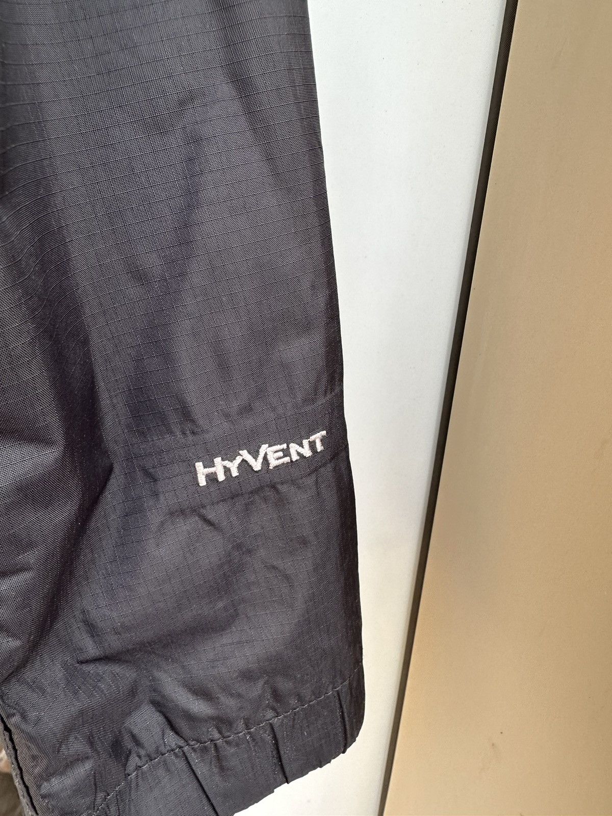 Goretex The North Face Hyvent Shell Rain Jacket double Logo drill Size M / US 6-8 / IT 42-44 - 3 Thumbnail