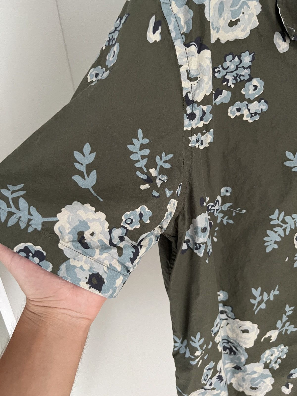 Universal Works 🏝️🏝️ Universal Works Olive Floral Road Shirt Size US M / EU 48-50 / 2 - 3 Thumbnail