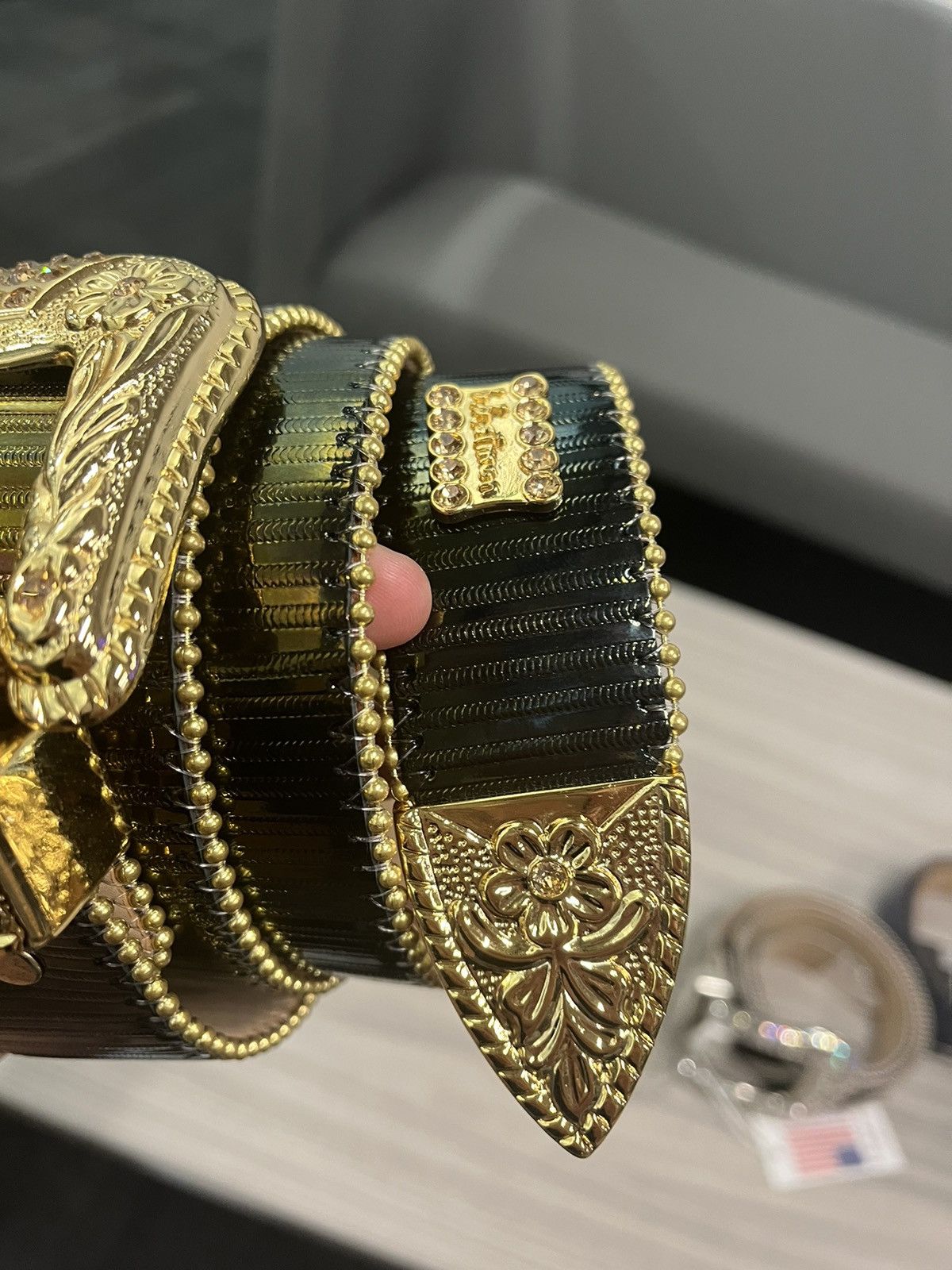 B.B. Simon BB SIMON BELT HOLOGRAPHIC Size 36 - 4 Thumbnail