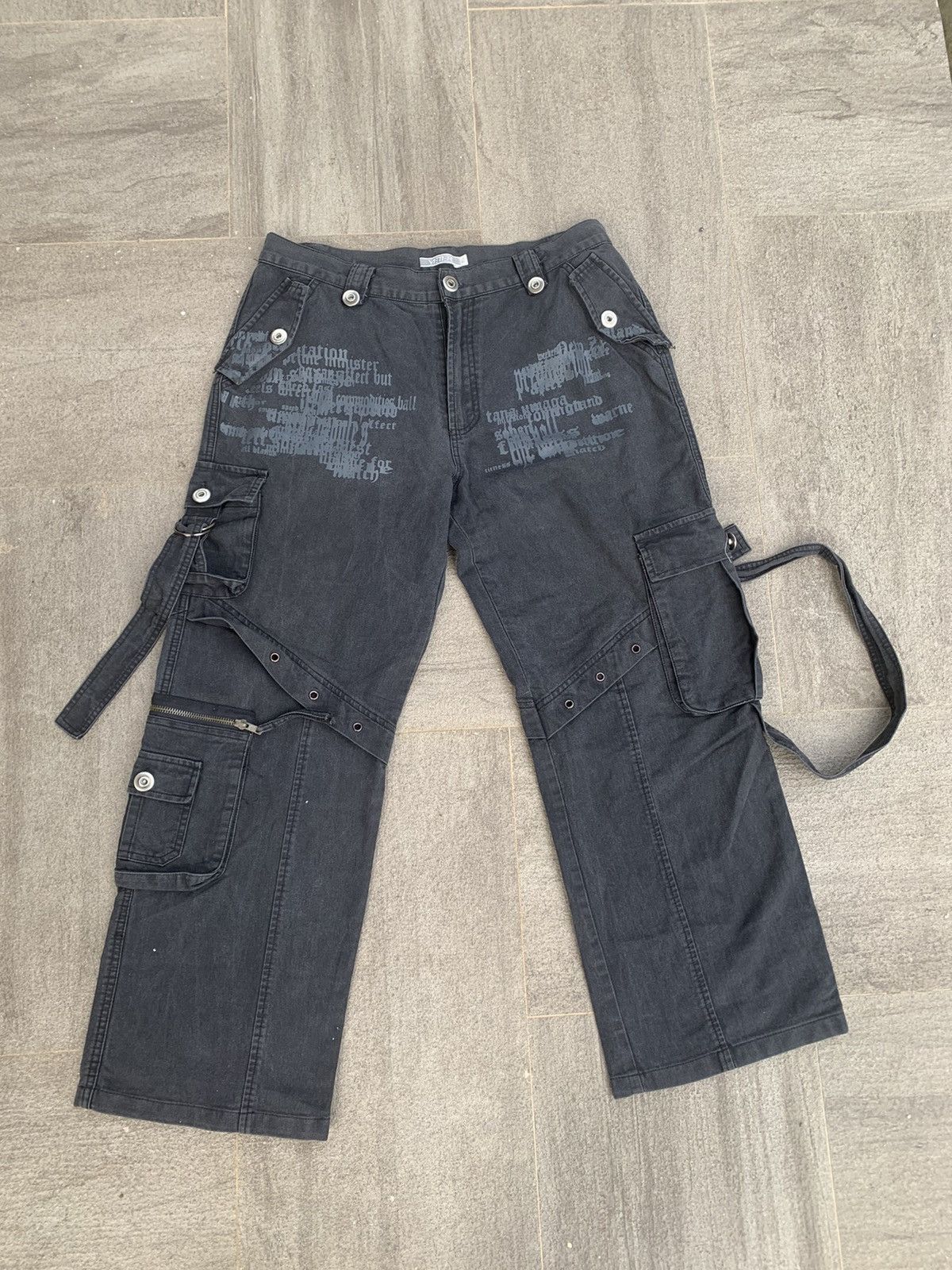image of Archival Clothing Yeter Multipocket Baggy Cargo Pants, Men's (Size 33)