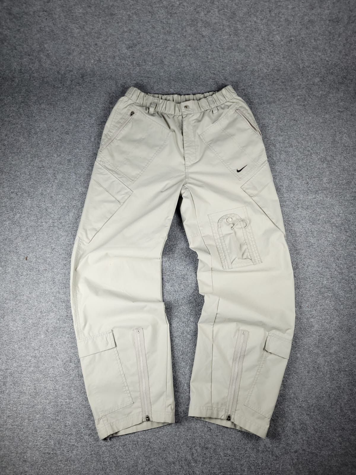 Vintage Nike cargo pants multipocket waterproof outdoor