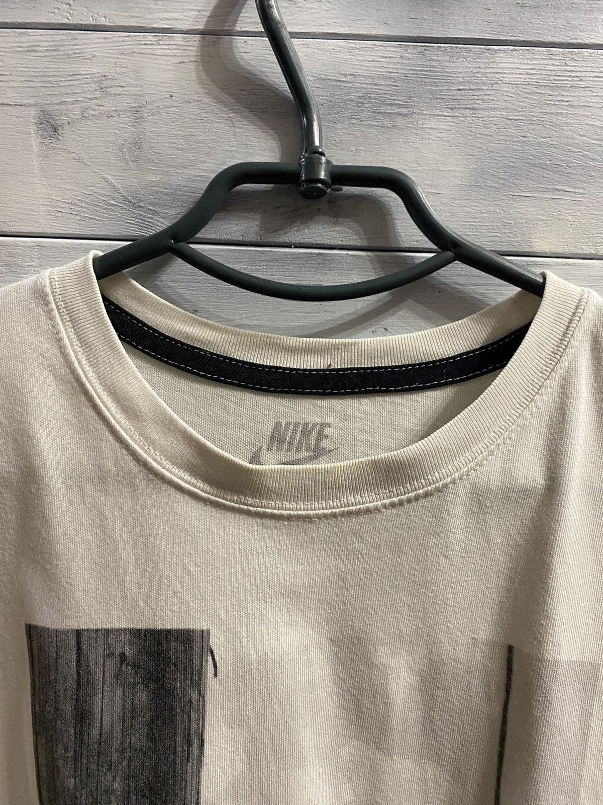Nike Rare T-Shirt Nike Air Force 1 Basketball Y2K style. Size US M / EU 48-50 / 2 - 7 Thumbnail