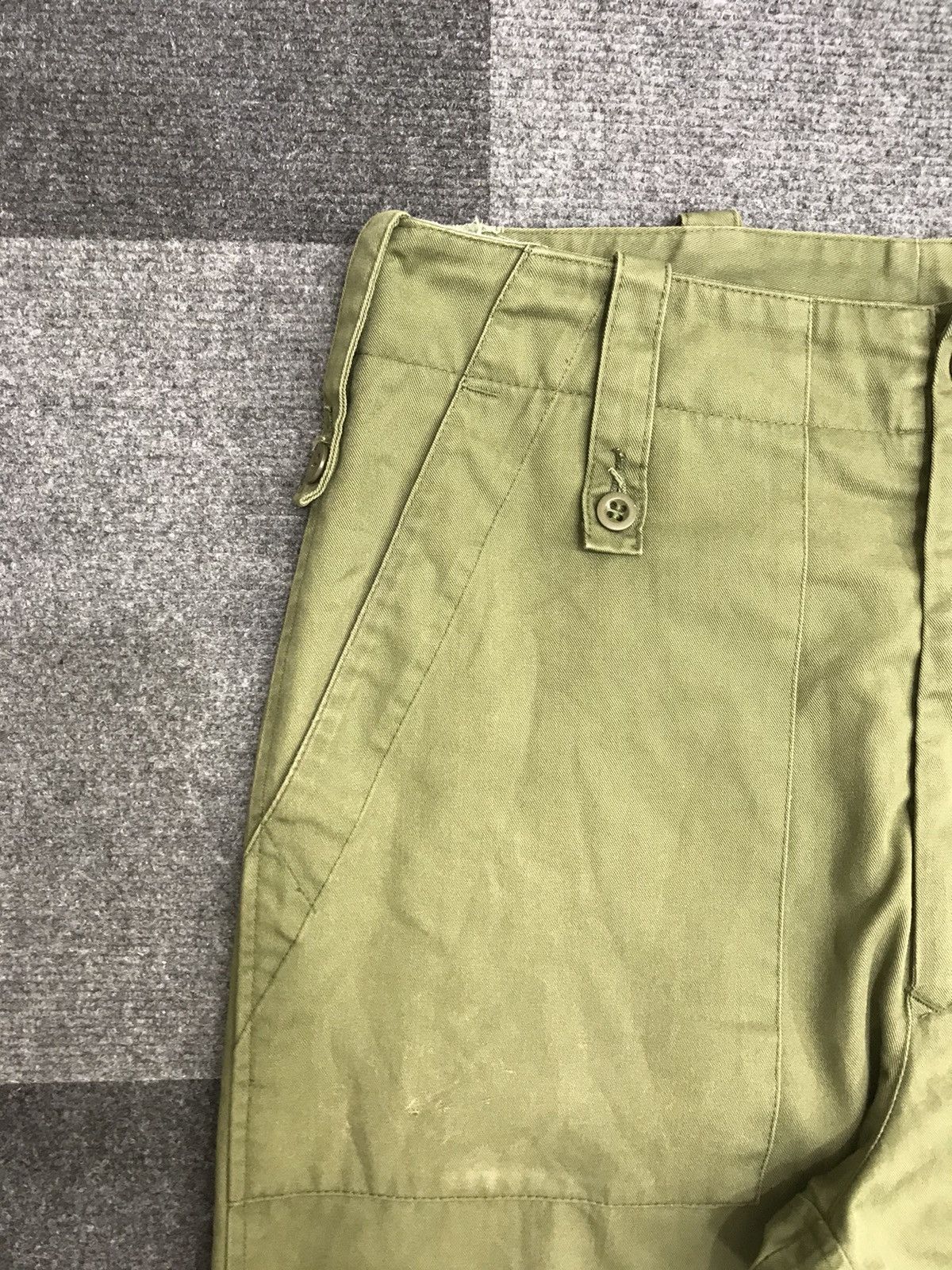 Vintage Vintage European Military Pant Size US 30 / EU 46 - 8 Thumbnail