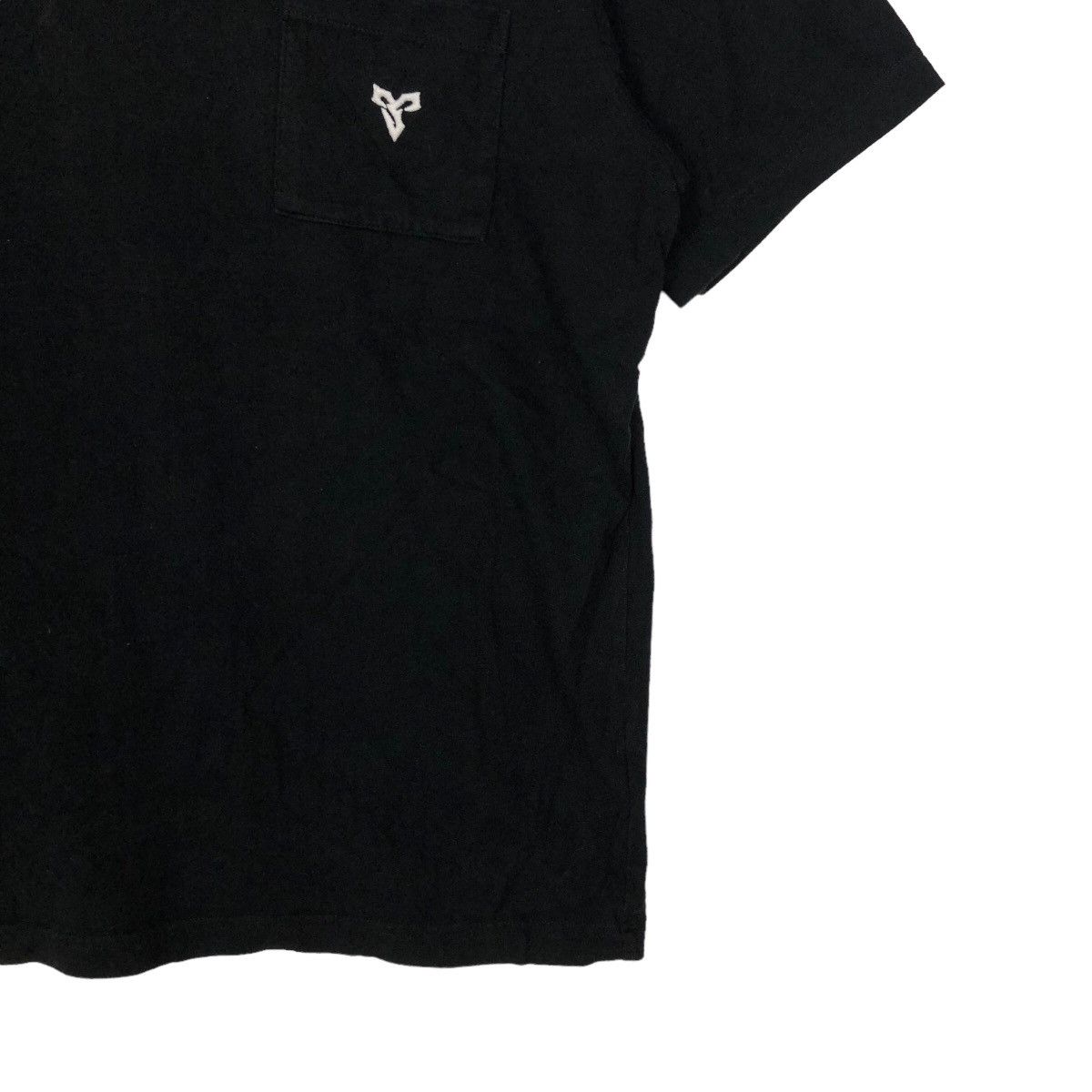 Japanese Brand VINTGE MOVIE TEE FINAL FANTASY X BIG LOGO JAPAN Size US L / EU 52-54 / 3 - 5 Thumbnail