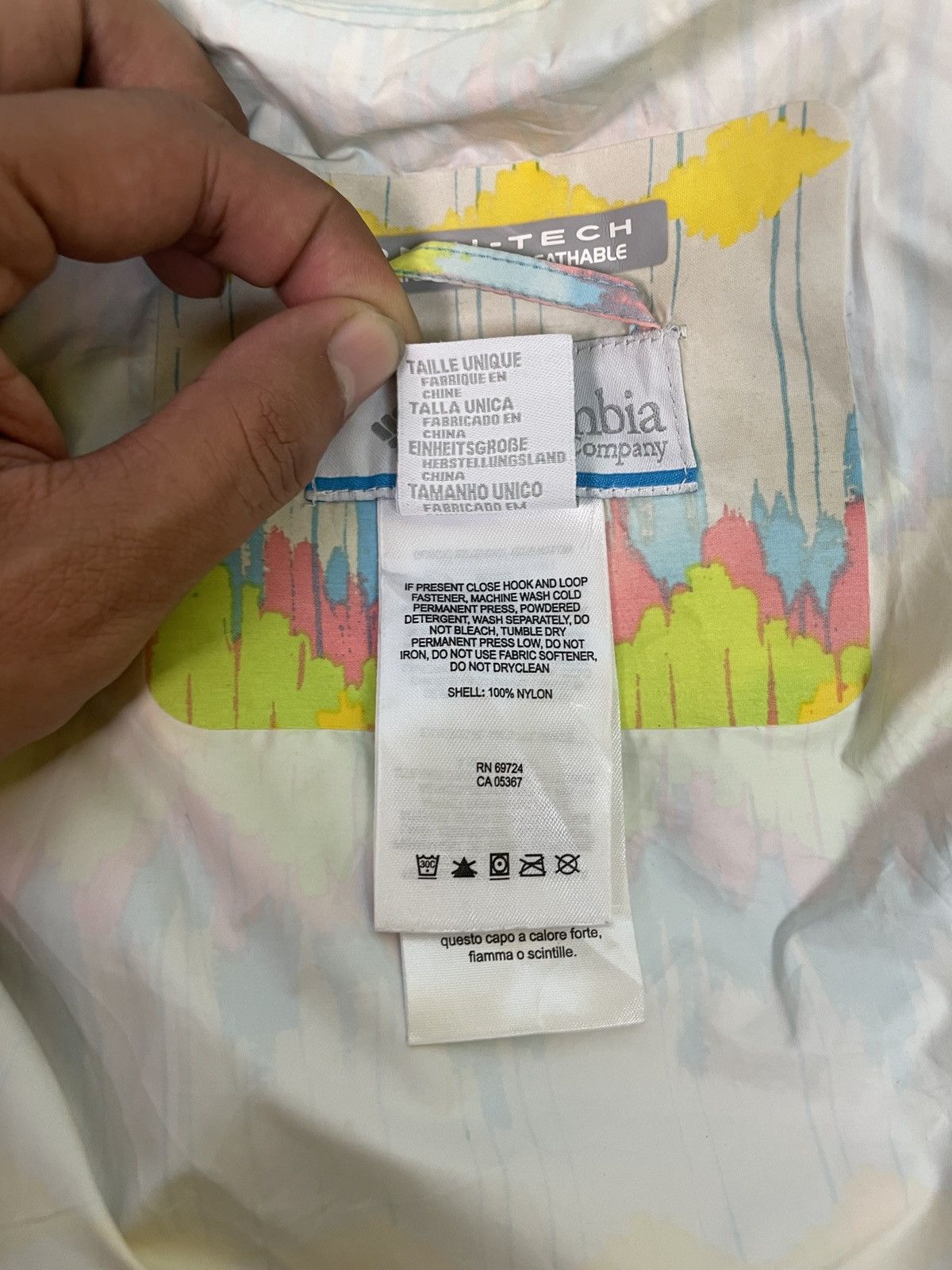 Columbia Columbia Navajo Fullprint Waterproof Cloaks Size US XL / EU 56 / 4 - 15 Thumbnail