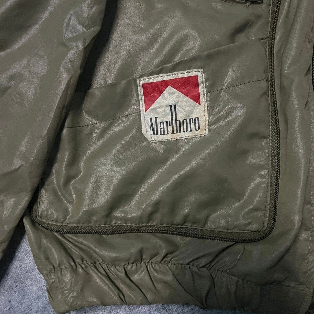 Vintage vintage light jacket marlboro Size US M / EU 48-50 / 2 - 3 Thumbnail