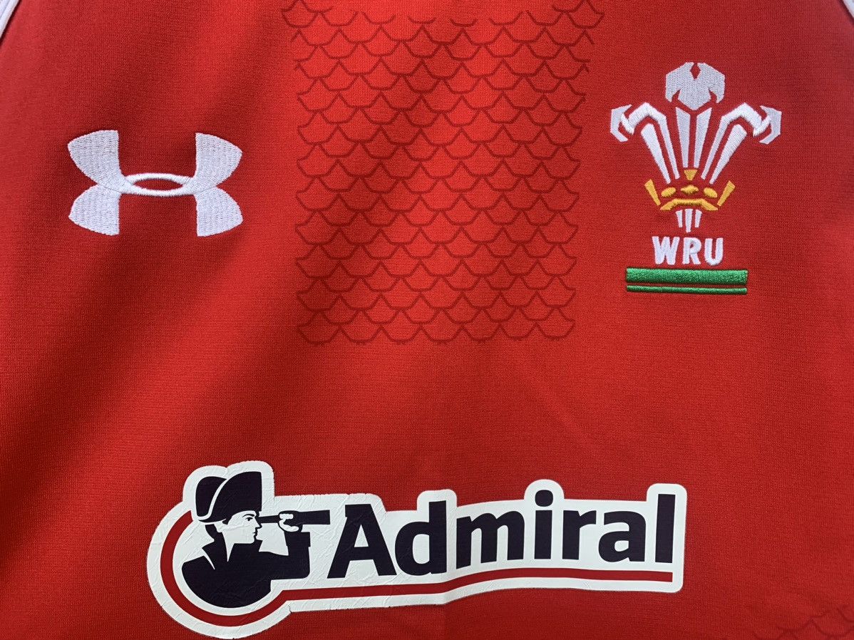 Other Under Armour Welsh Regby Union Soccer Jersey Size US L / EU 52-54 / 3 - 4 Thumbnail