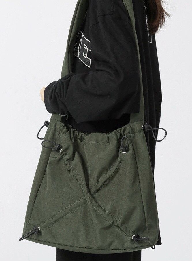 Japanese Brand Military utility ruched nylon messenger bag shoulder bag Size ONE SIZE - 3 Thumbnail