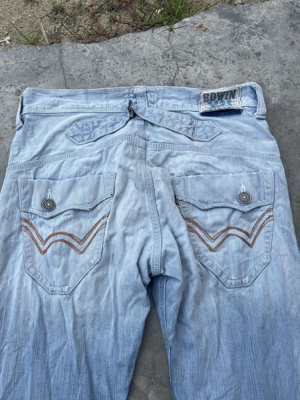 Edwin × Vintage Vintage Edwin Bootcut Distressed Jeans Size US 33 - 10 Thumbnail