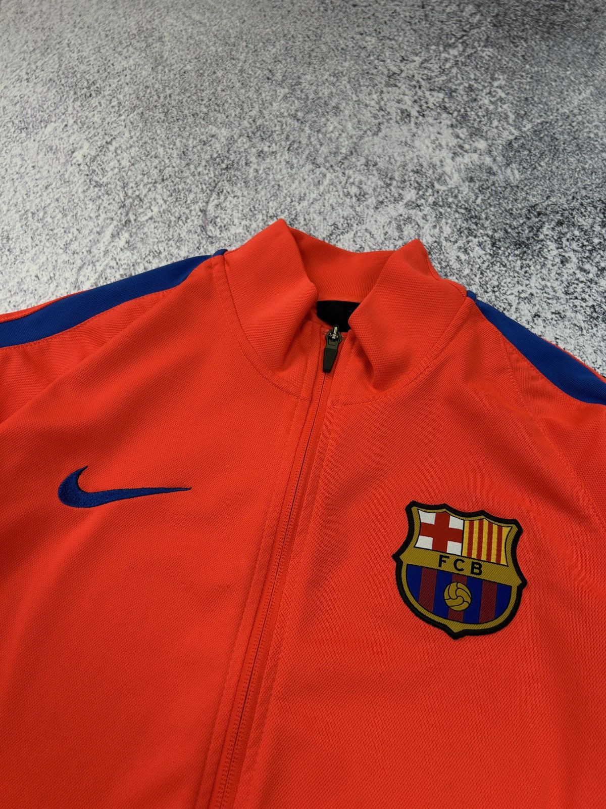 Nike Mens Vintage Nike FC Barcelona Track Jacket Olympic y2k rare Size US M / EU 48-50 / 2 - 4 Thumbnail