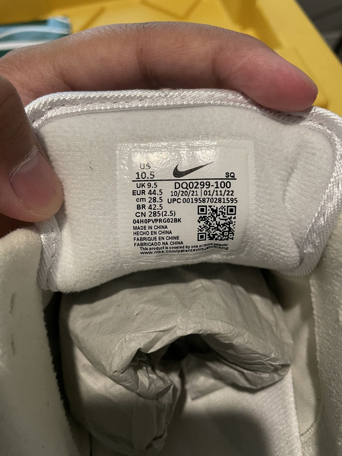 Nike Nike Air Max 1 x Patta “Platinum” Size US 10.5 / EU 43-44 - 19 Thumbnail