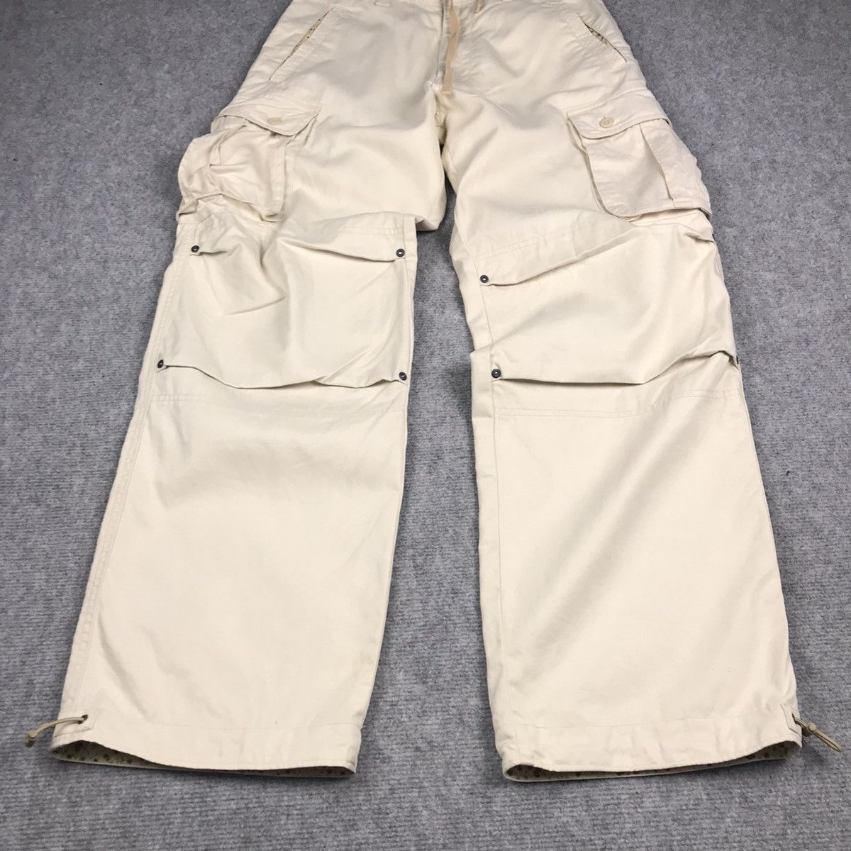 Japanese Brand BAGGY CARGO SUNNY CLOUDS CARGO CREAM PANTS Size US 28 / EU 44 - 3 Thumbnail