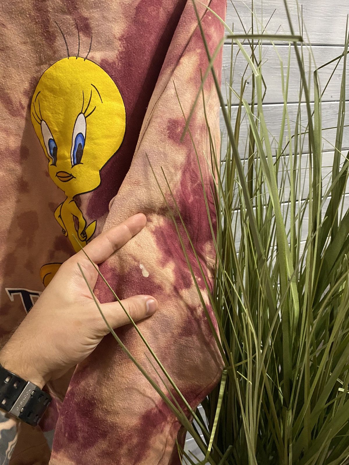 Vintage Rare Vintage Sweatshirt 1997’s TWEETY WARNER BROS. Tie-Dye. Size US L / EU 52-54 / 3 - 7 Thumbnail
