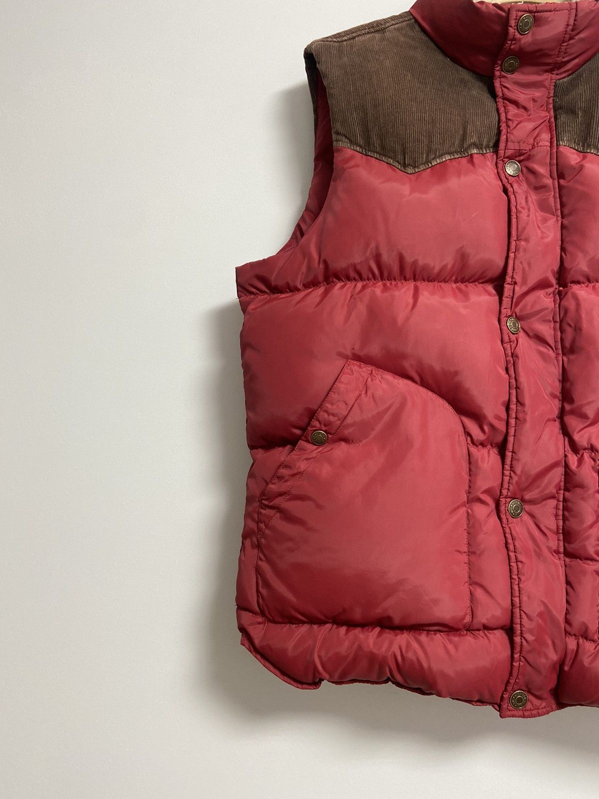 Tommy Hilfiger Tommy Hilfiger Vintage Vest Size US L / EU 52-54 / 3 - 8 Thumbnail