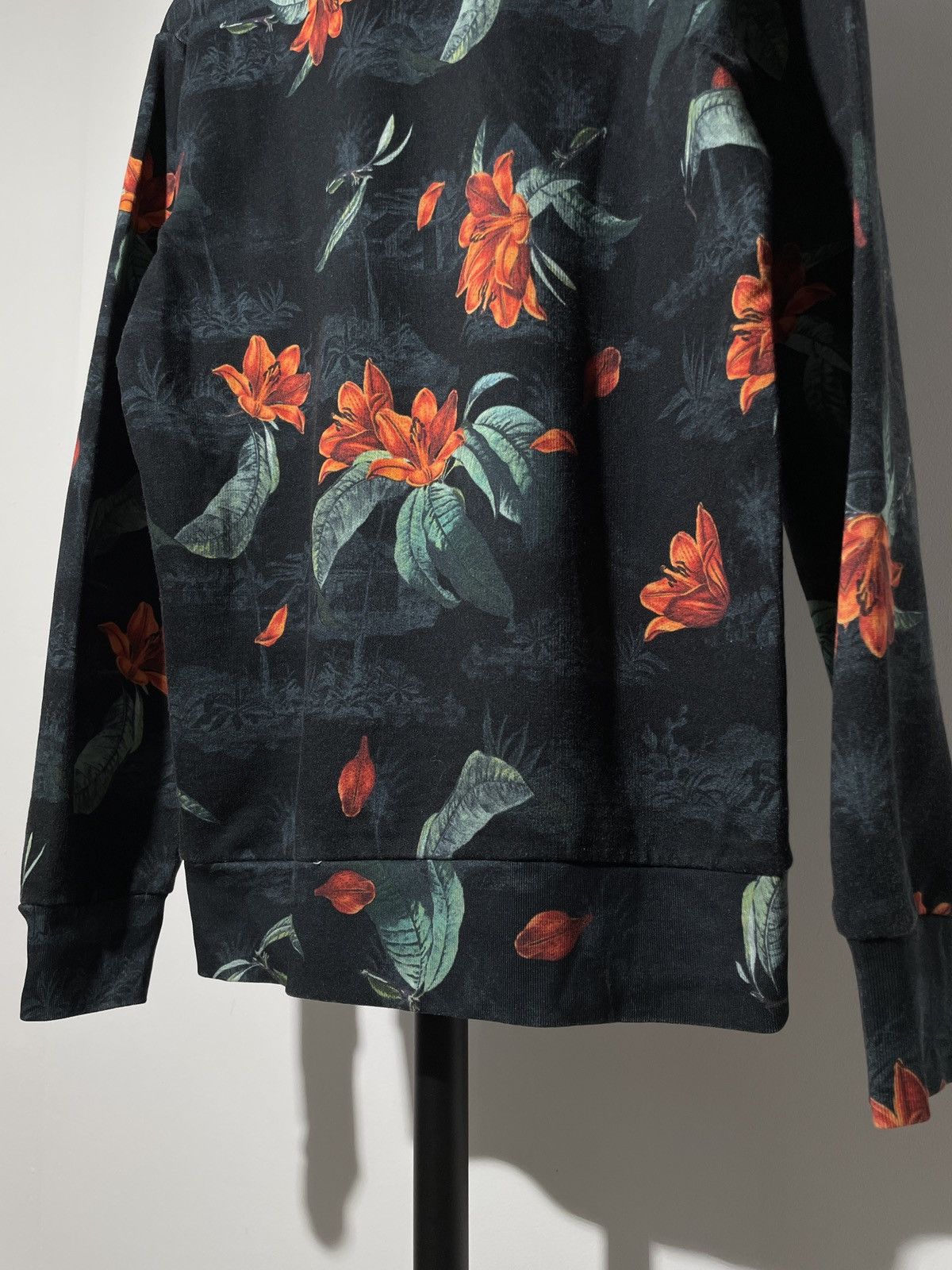 Carhartt × Vintage Vintage Carhartt Tropic Sweatshirt Size US M / EU 48-50 / 2 - 9 Thumbnail