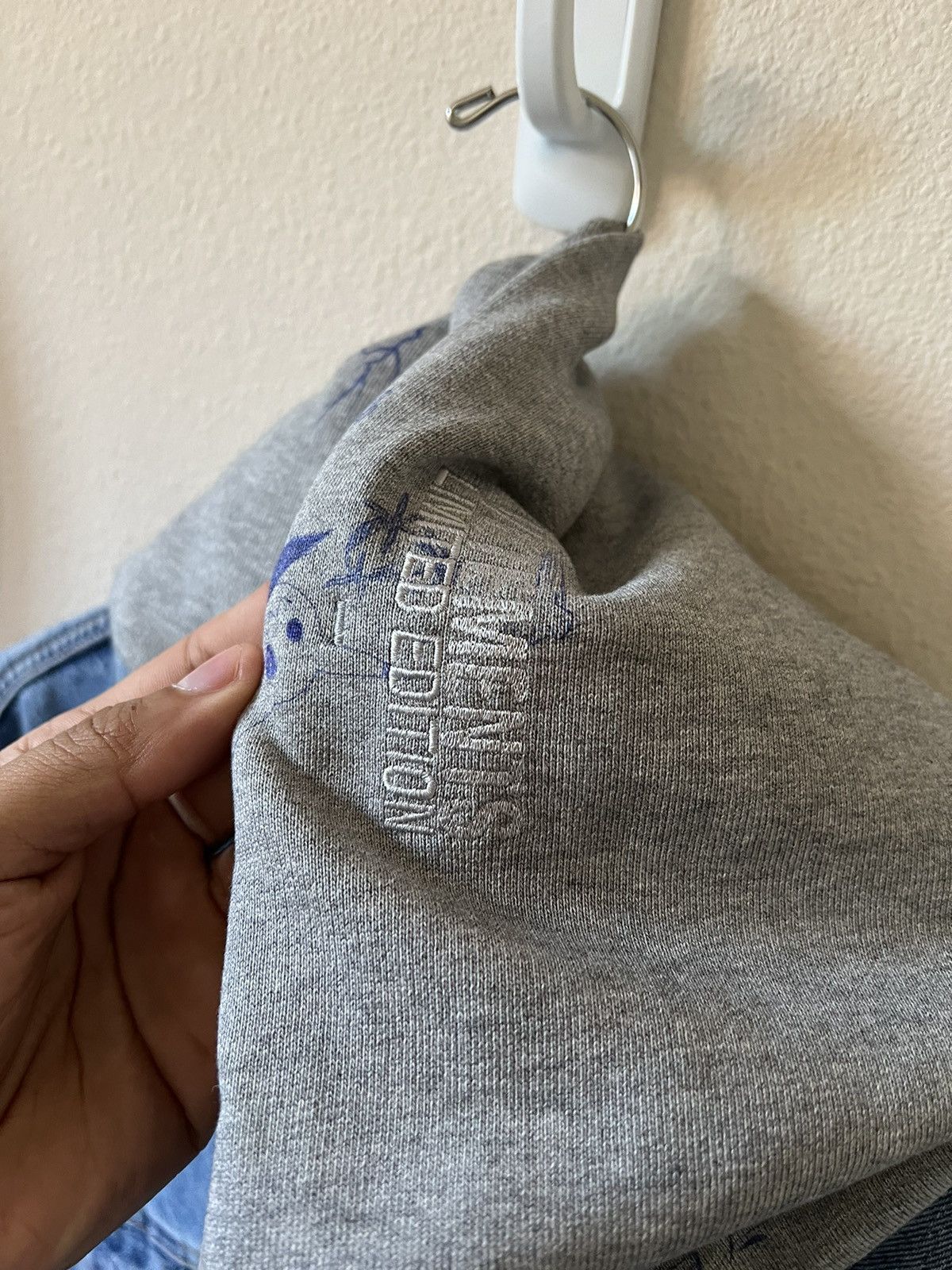 Vetements Vetements Scribbled Denim Jacket Hoodie Size US L / EU 52-54 / 3 - 14 Thumbnail