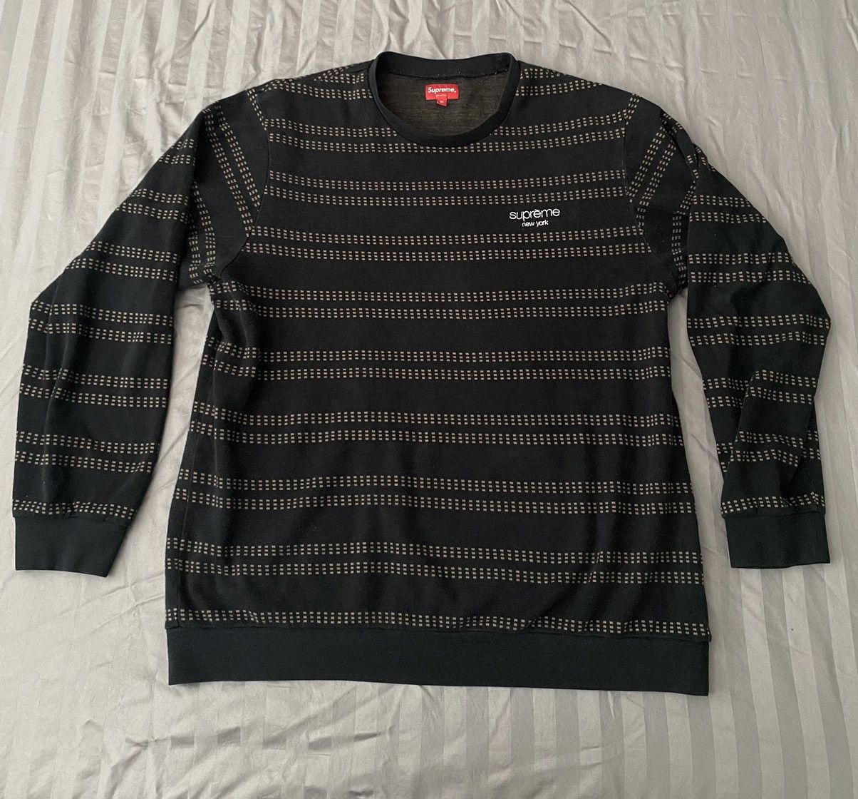 Supreme dash hot sale stripe crewneck