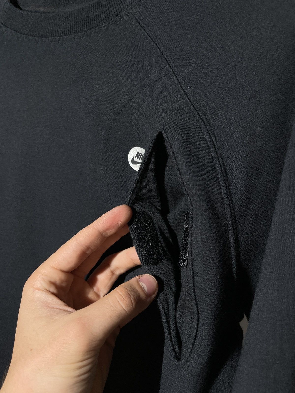 Nike × Vintage Vintage Y2K Nike Logo Pocket Light Sweatshirt Size US M / EU 48-50 / 2 - 5 Thumbnail