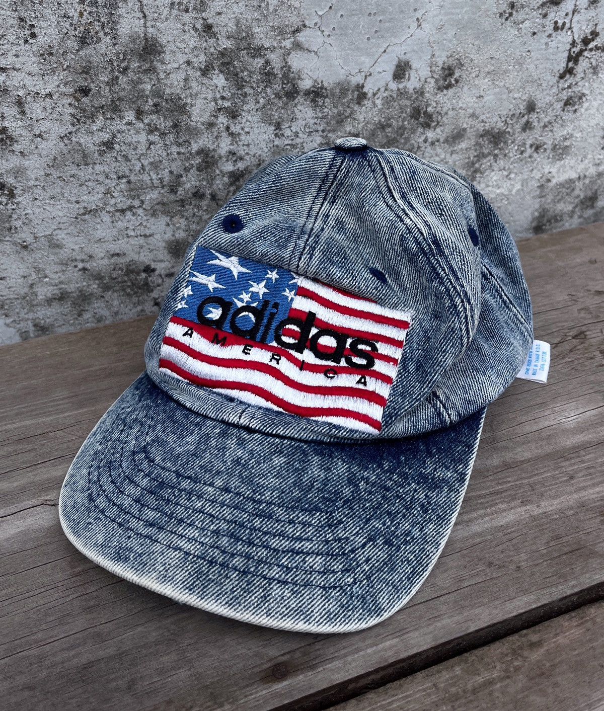 🔥Rare 90’s ADIDAS AMERICAN FLAG Big Logo Cap