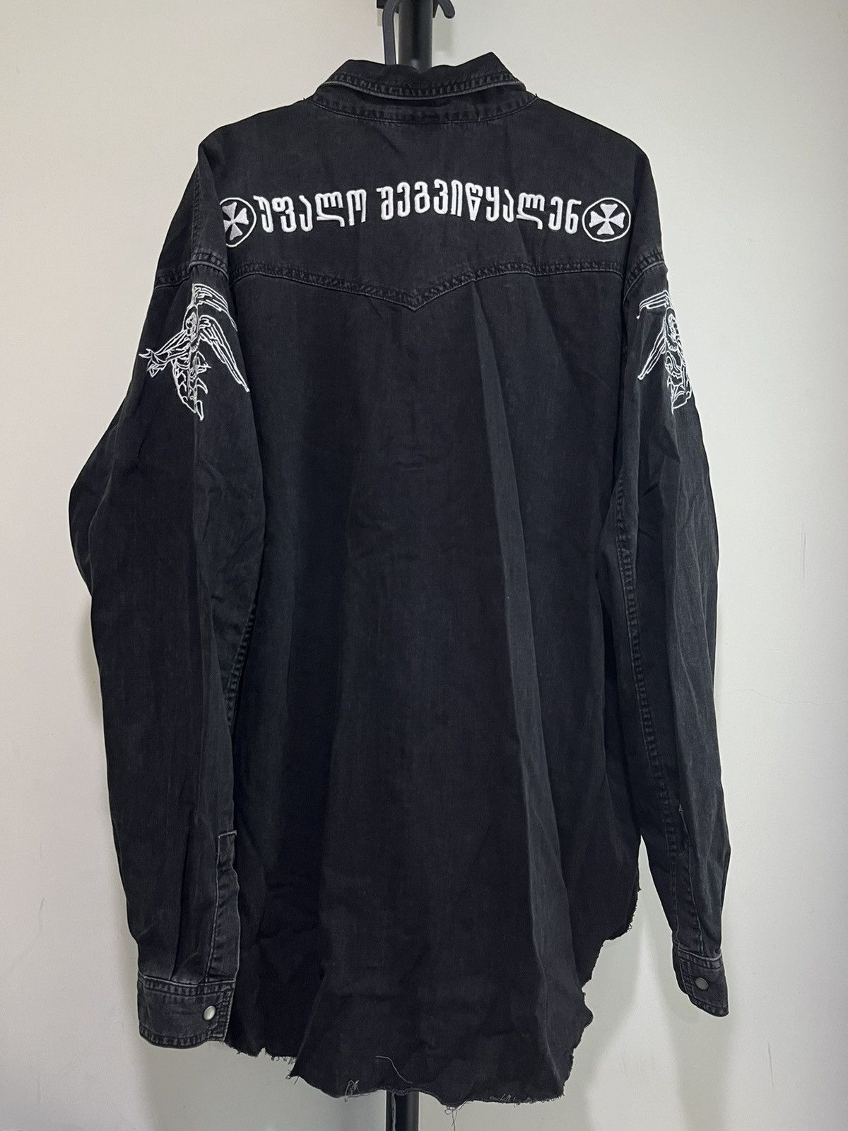 Vetements VETEMENTS Shirt Size US M / EU 48-50 / 2 - 2 Thumbnail