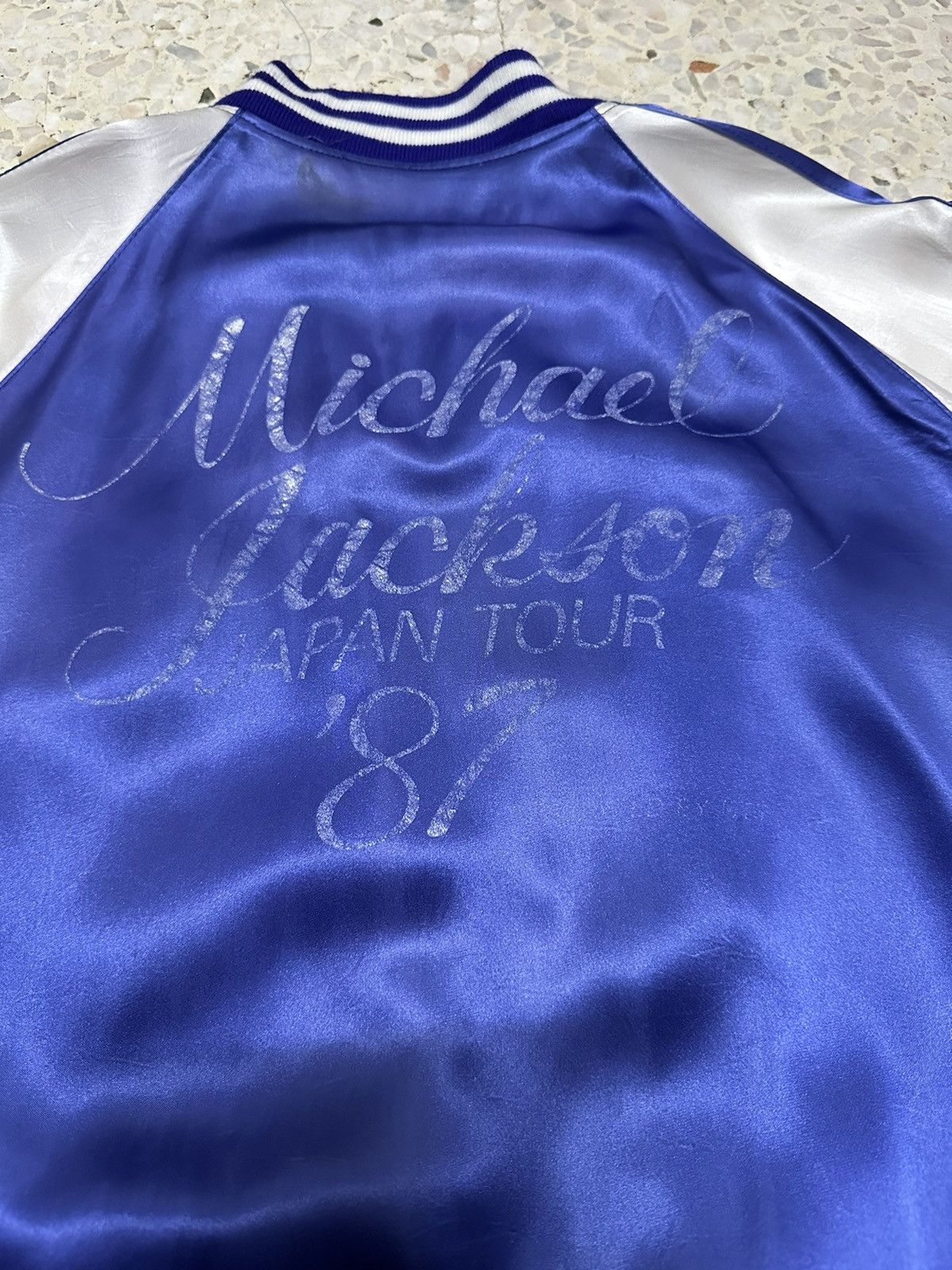 Band Tees Vintage 87’ Micheal Jacket Japan Tour Jacket Design Size US M / EU 48-50 / 2 - 2 Thumbnail