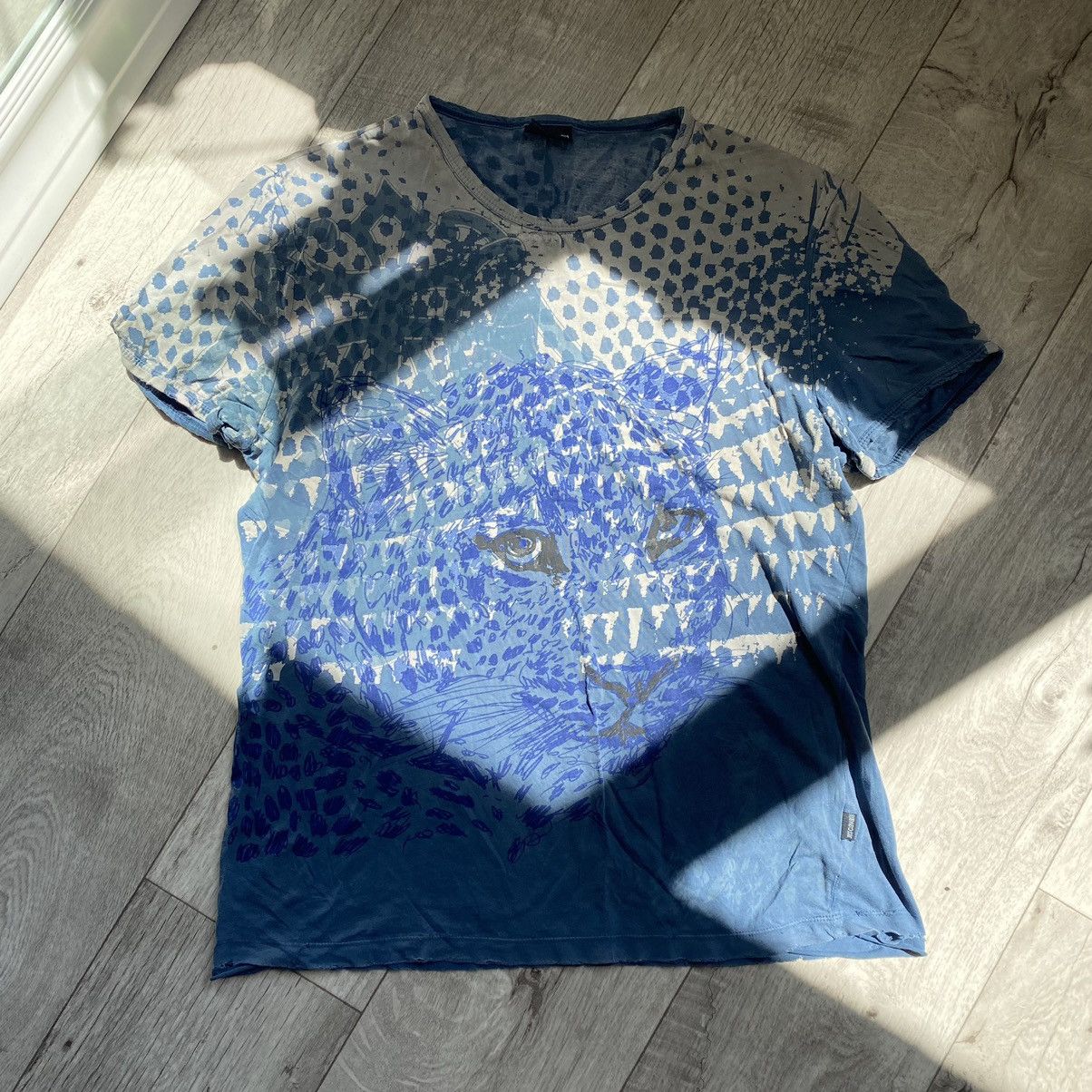 Just Cavalli JUST CAVALLI LEOPARD DISTRESSED T SHIRT Size US L / EU 52-54 / 3 - 1 Thumbnail