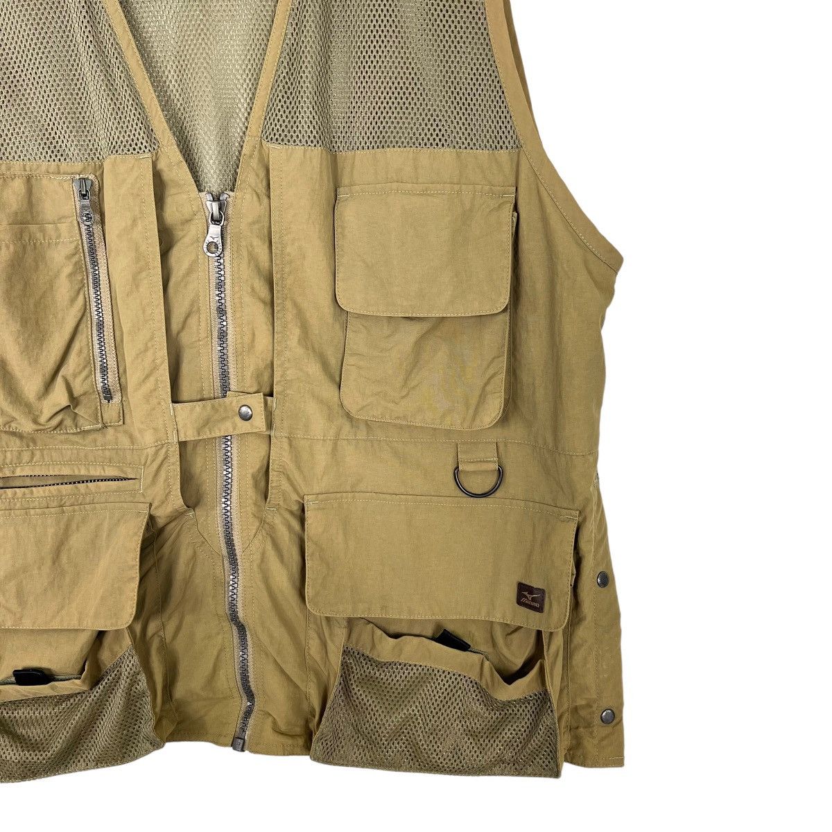 Mizuno 💥 MIZUNO MULTI POCKET TECHNICAL SURVIVAL NET VEST Size US M / EU 48-50 / 2 - 4 Thumbnail