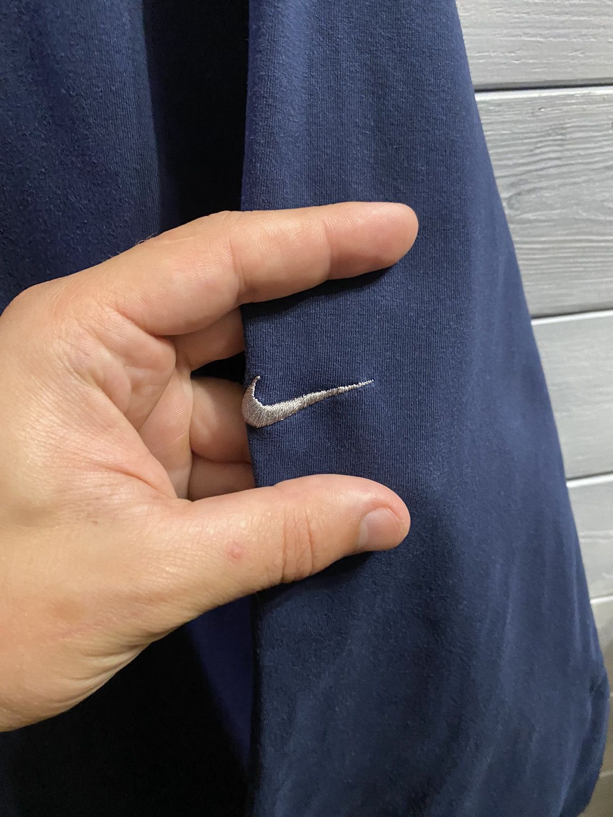 Nike Rare Vintage Long-Sleeve Nike. Drill Swoosh Y2K style. Size US M / EU 48-50 / 2 - 2 Thumbnail