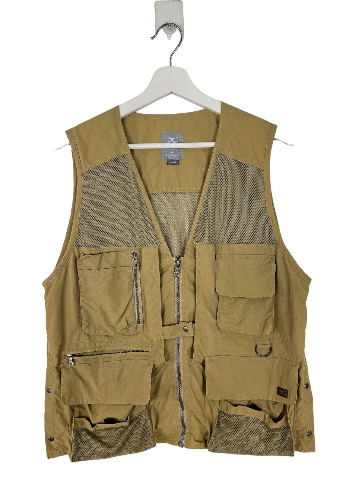 Mizuno 💥 MIZUNO MULTI POCKET TECHNICAL SURVIVAL NET VEST Size US M / EU 48-50 / 2 - 5 Thumbnail