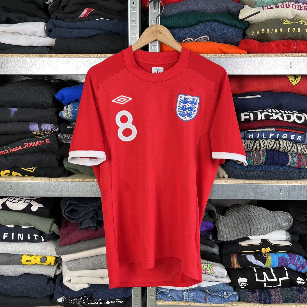 2010 UMBRO ENGLAND AWAY WORLD CUP #8 LAMPARD SOCCER JERSEY