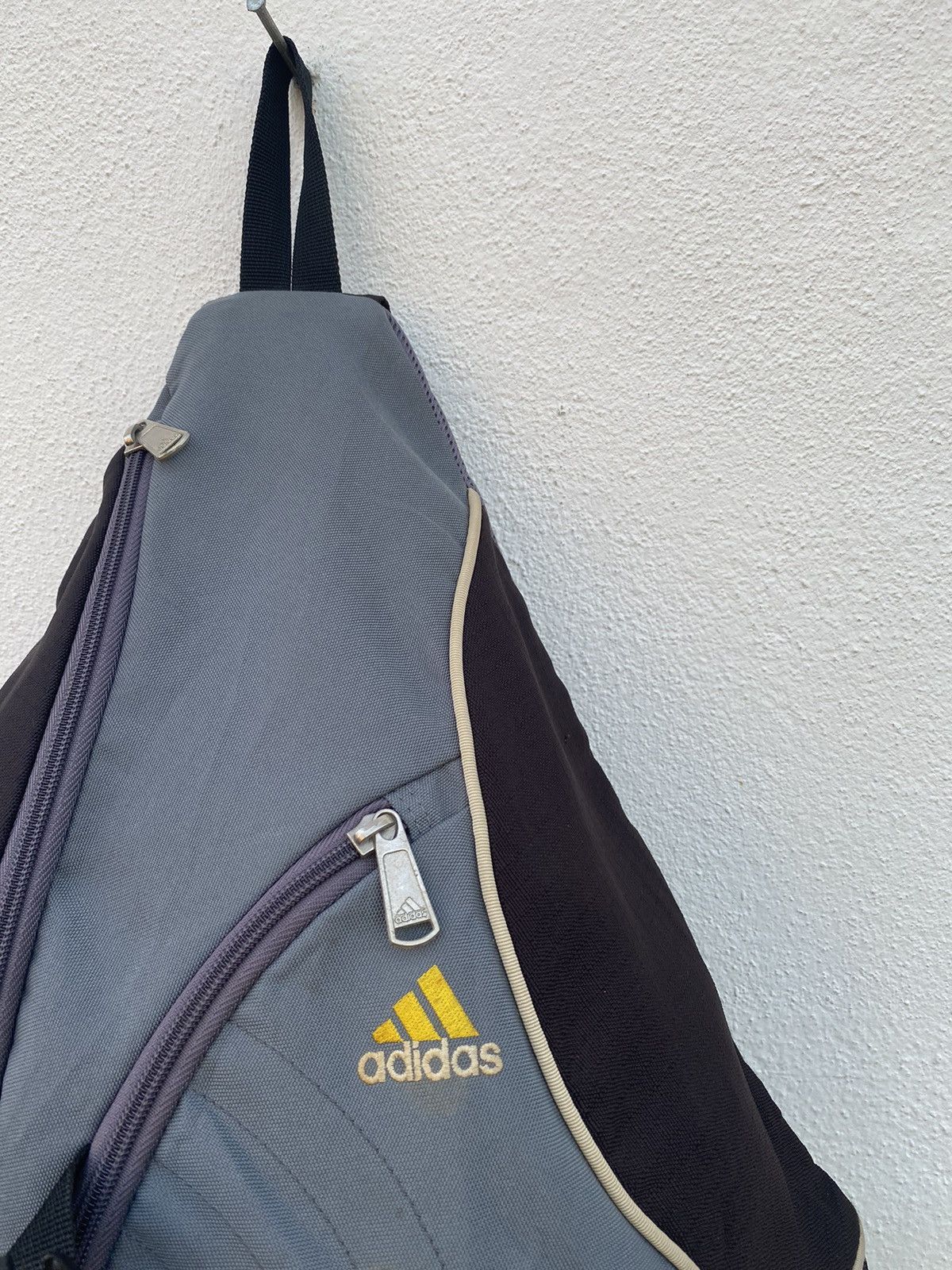 Adidas × Vintage Vintage adidas crossbody bag Size ONE SIZE - 9 Thumbnail