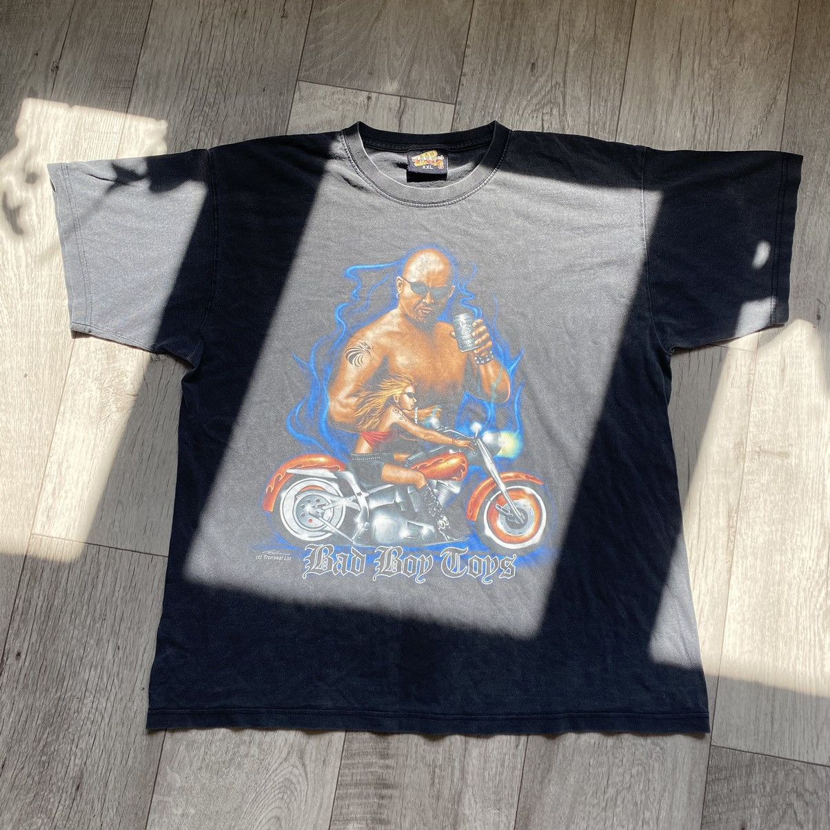 Harley Davidson VINTAGE BIKER SUNGLASSES DRINKING BEER STONEWASHED T SHIRT Size US XL / EU 56 / 4 - 1 Thumbnail