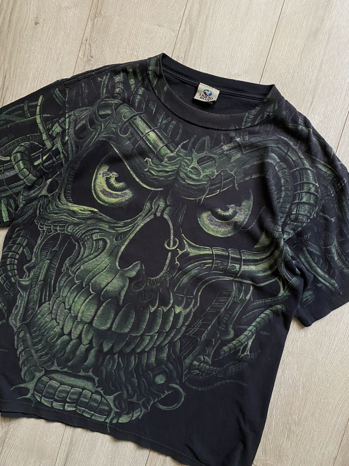 Liquid Blue Liquid blue t-shirt vintage 90s terminator skull tee Size US L / EU 52-54 / 3 - 3 Thumbnail
