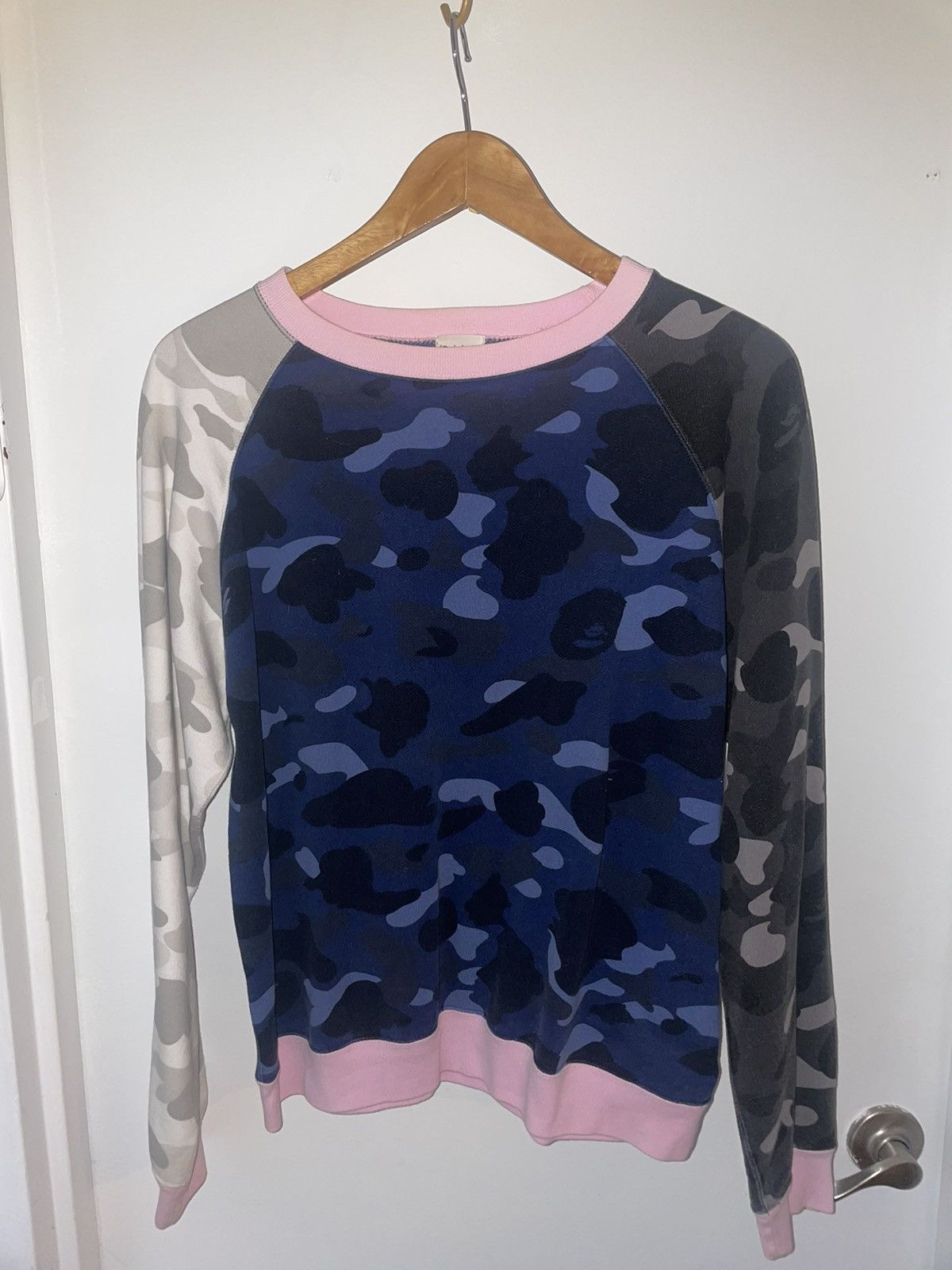 Bape × Nigo Crazy Camo Crewneck Size US S / EU 44-46 / 1 - 1 Thumbnail