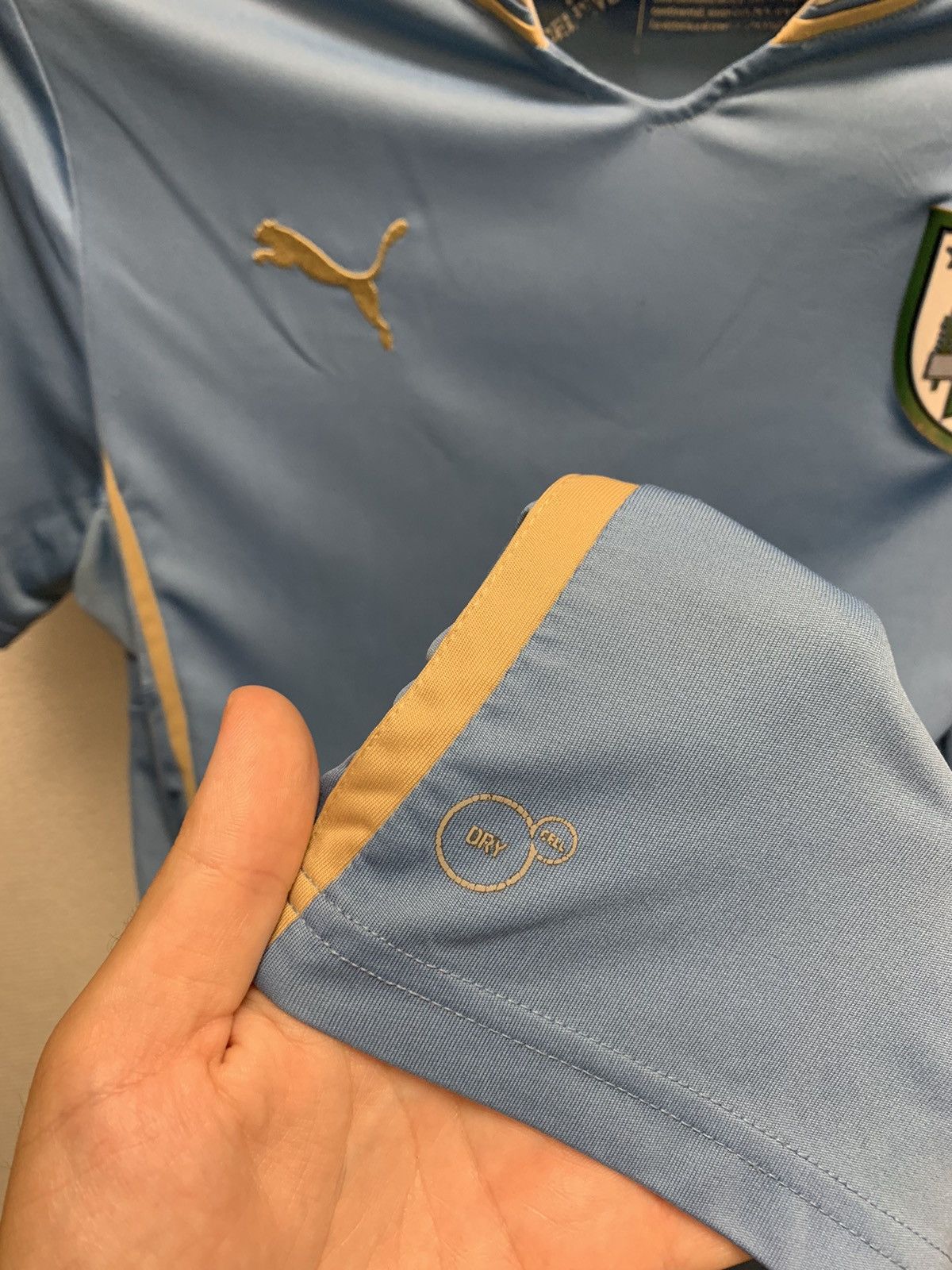 Puma Puma Uruguay Suarez 9 AUF soccer jersey M Size US M / EU 48-50 / 2 - 5 Thumbnail