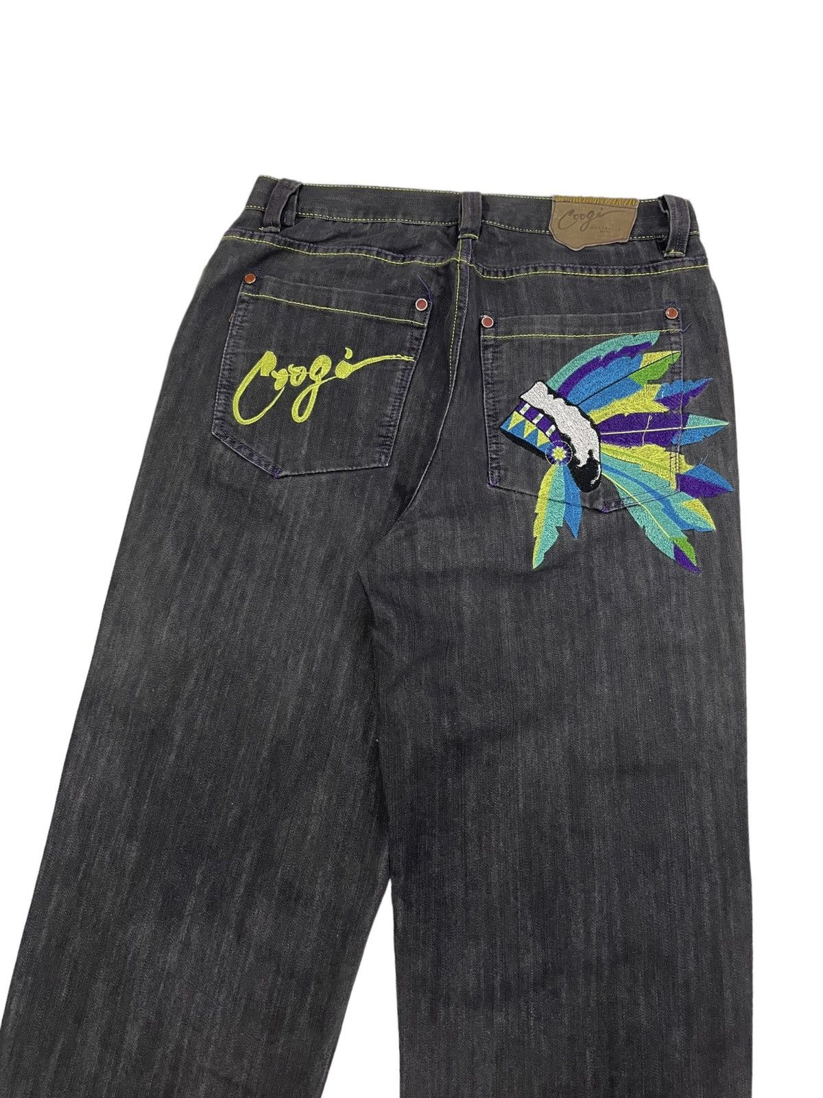 image of Vintage Coogi Baggy Jeans Embroidered Logo in Black, Men's (Size 34)