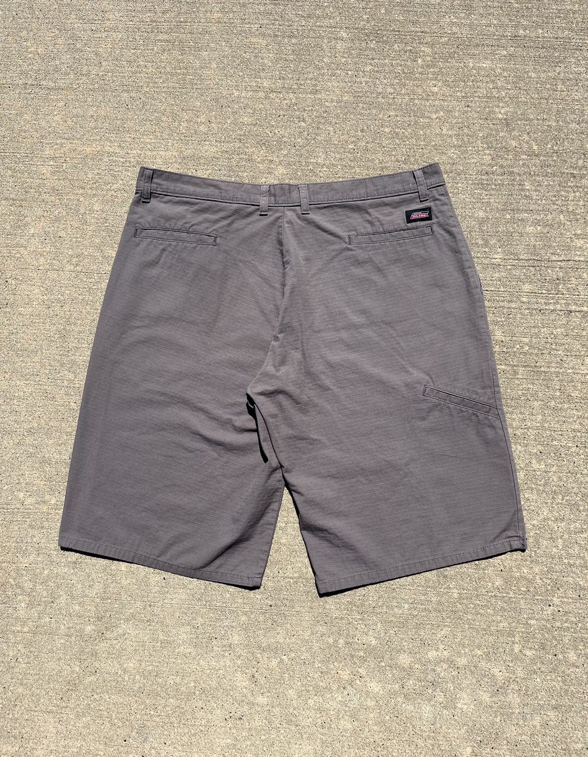 Dickies × Vintage VINTAGE DICKIES GENUINE WORK SHORTS Size US 38 / EU 54 - 1 Thumbnail