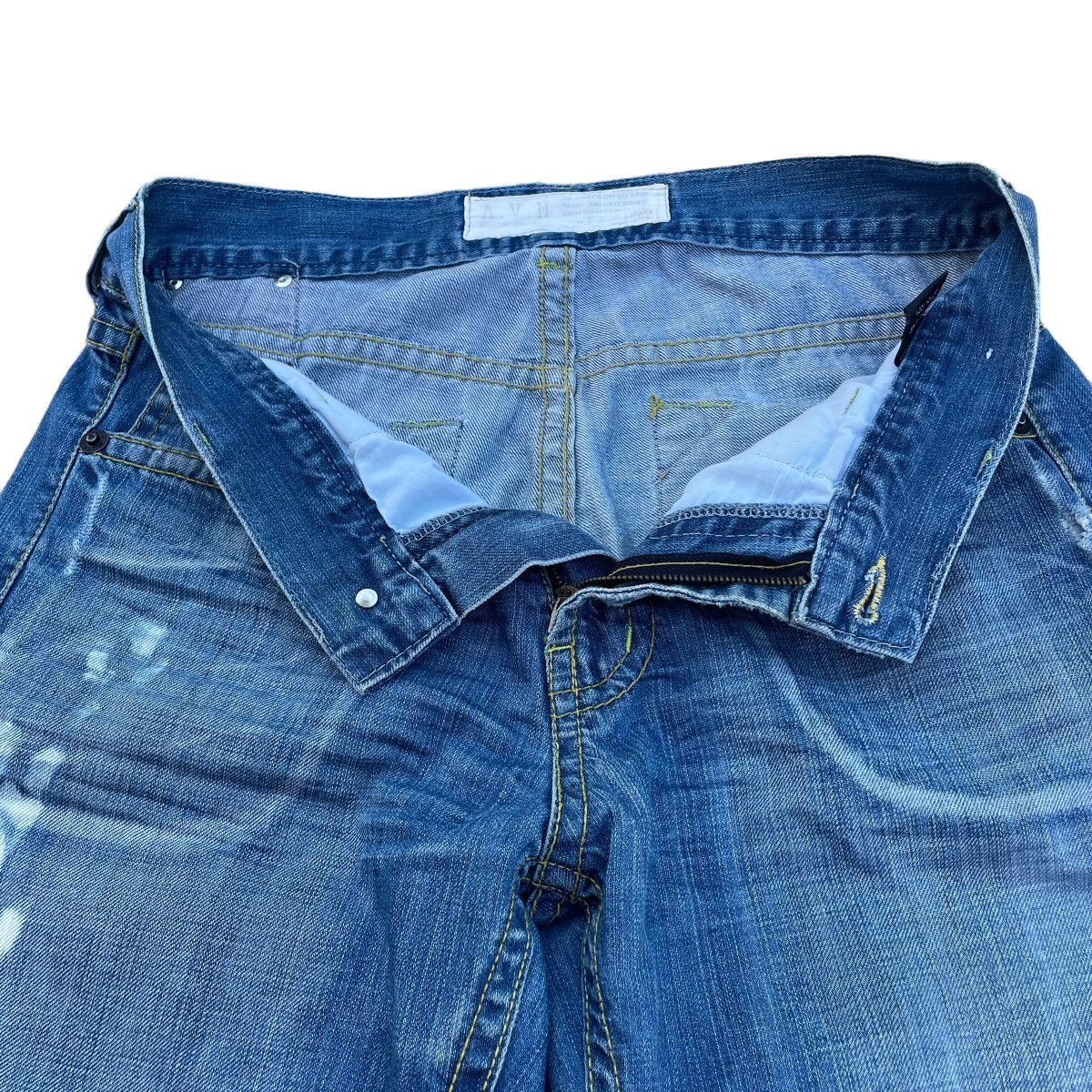 If Six Was Nine × Japanese Brand × Le Grande Bleu (L.G.B.) 🇯🇵 VINTAGE A.V.H LEATHER PATCH DENIM PANTS Size US 32 / EU 48 - 10 Thumbnail