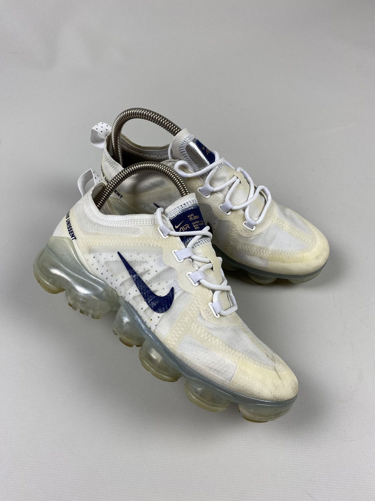 Nike Nike WMNS Air Vapor max ladies sneakers shoes CI9106-100 Size US 7 / IT 37 - 4 Thumbnail