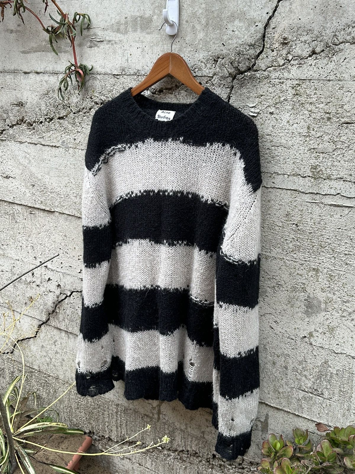 Kurt cobain mohair sweater hotsell