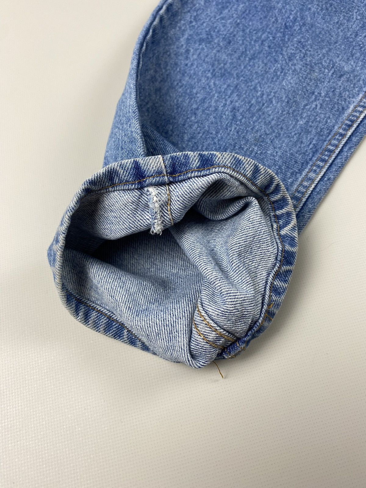 Levi's × Vintage VTG Levi’s 540 light blue denim jeans baggy relaxed fit Size US 38 / EU 54 - 9 Thumbnail