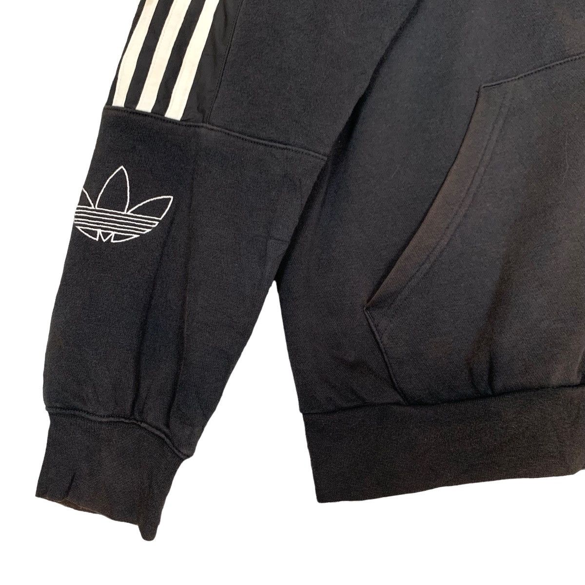 Adidas Vintage Adidas Streetwear 1 Set Pants And Hoodie Size US M / EU 48-50 / 2 - 6 Thumbnail