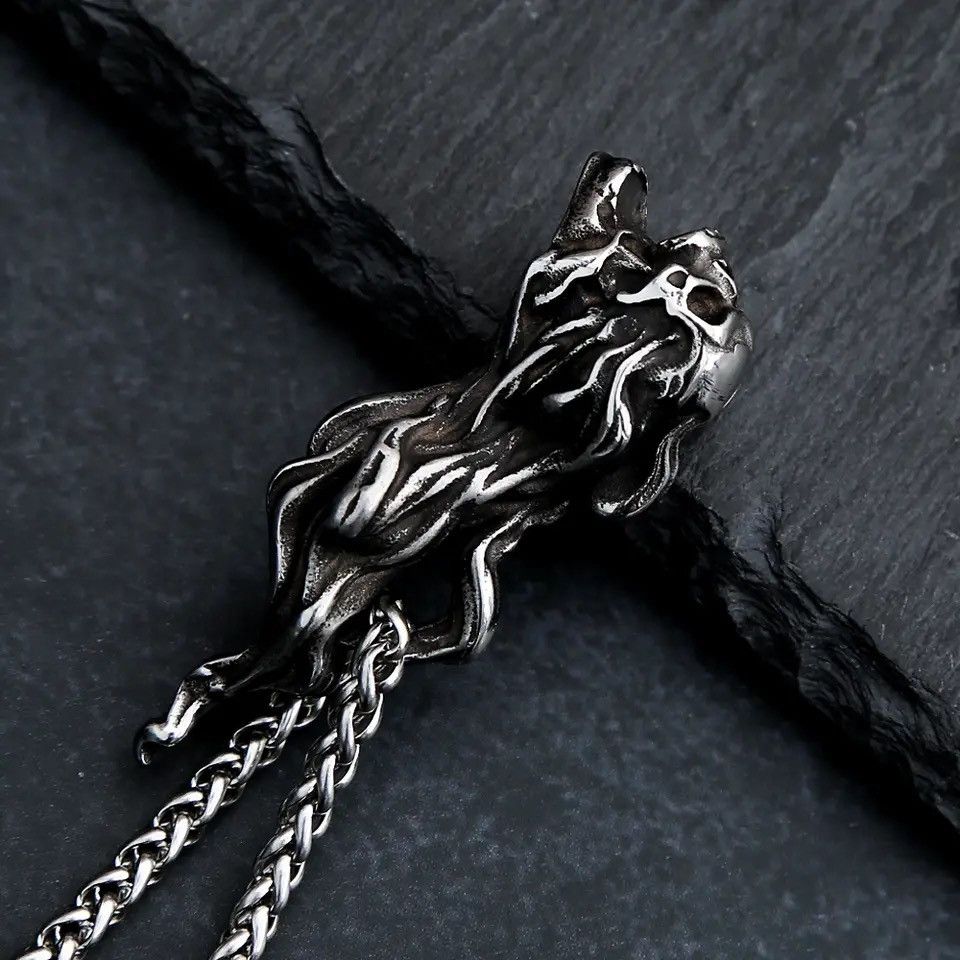 Other Unique Punk Rock Skull Pendant Necklace Size ONE SIZE - 2 Thumbnail
