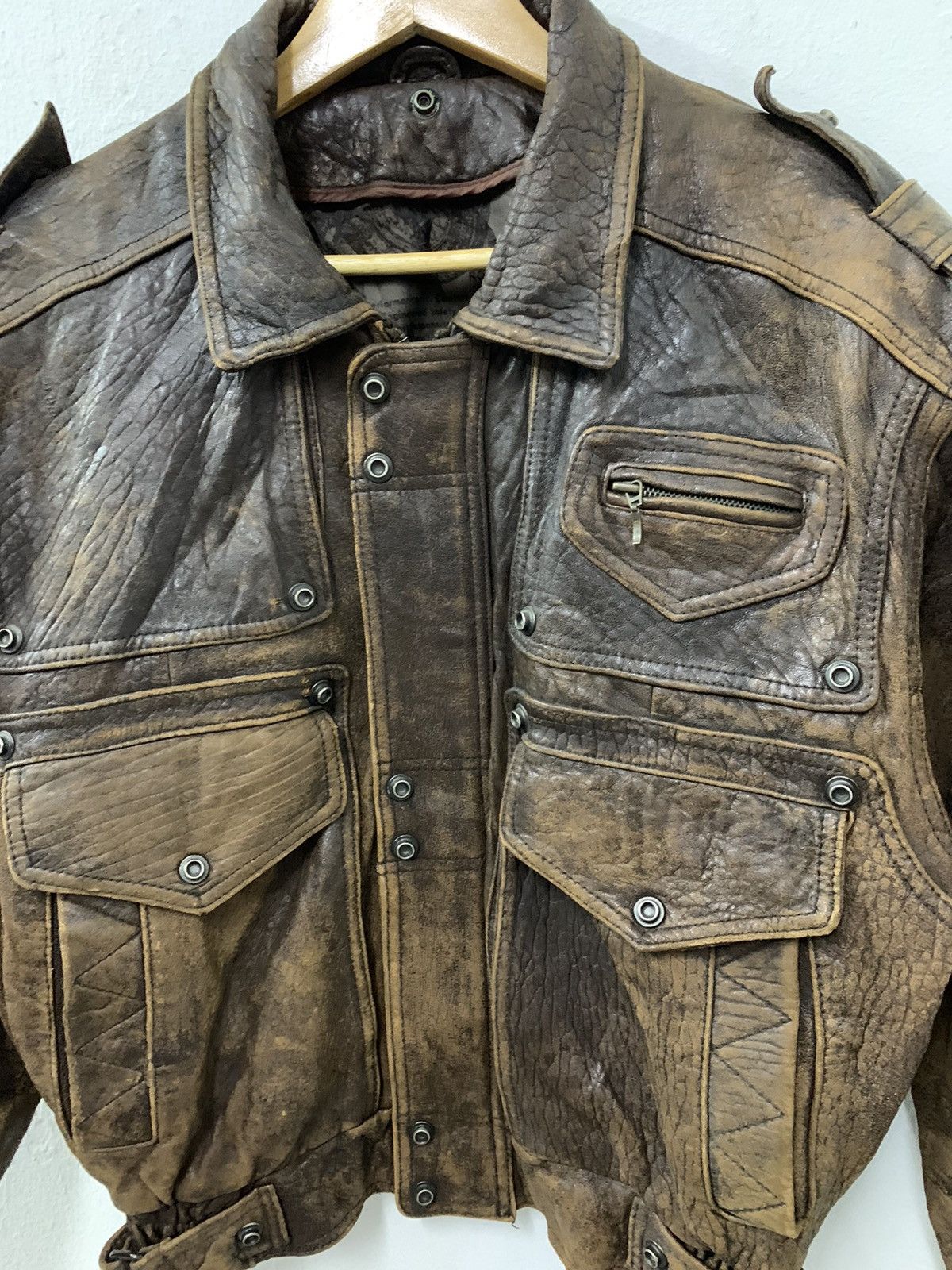 Japanese Brand Distressed Leather Jacket Italian Leather Size US M / EU 48-50 / 2 - 4 Thumbnail