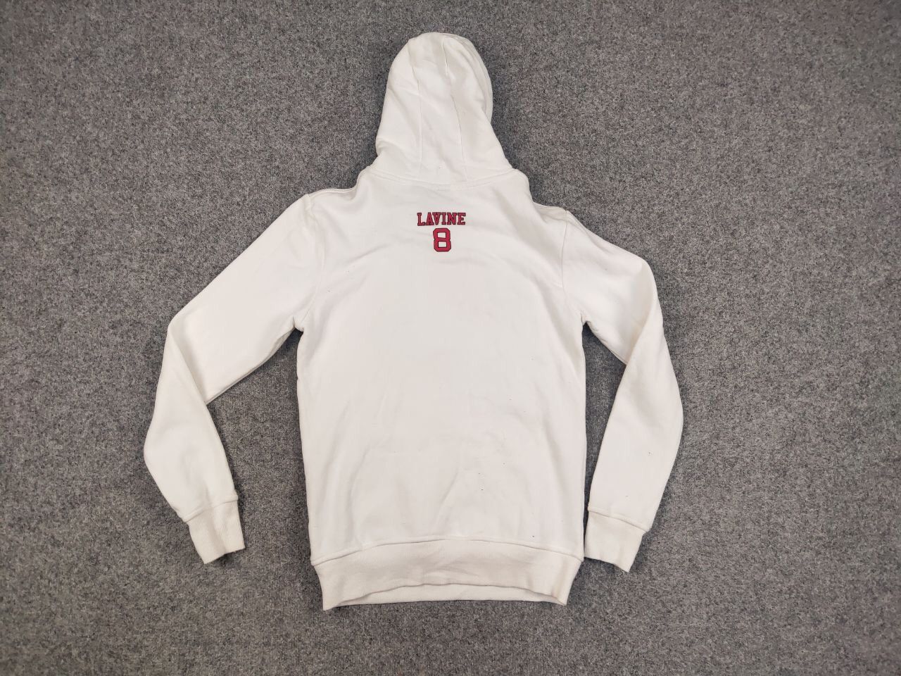 NBA Chicago Bulls x NBA Logo White Light Hoodie Vintage Style Size US S / EU 44-46 / 1 - 16 Thumbnail
